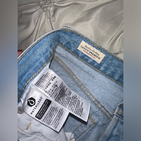 Levi’s 501 straight-leg jeans - Picture 4 of 5